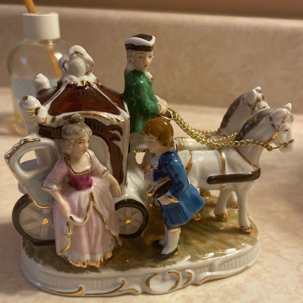 Porcelain  Cinderella Horse-Drawn Carriage Figurine